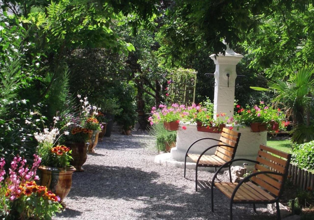 Le Portel Des Arnaud Chambres D'Hotes Durfort-et-Saint-Martin-de-Sossenac Экстерьер фото